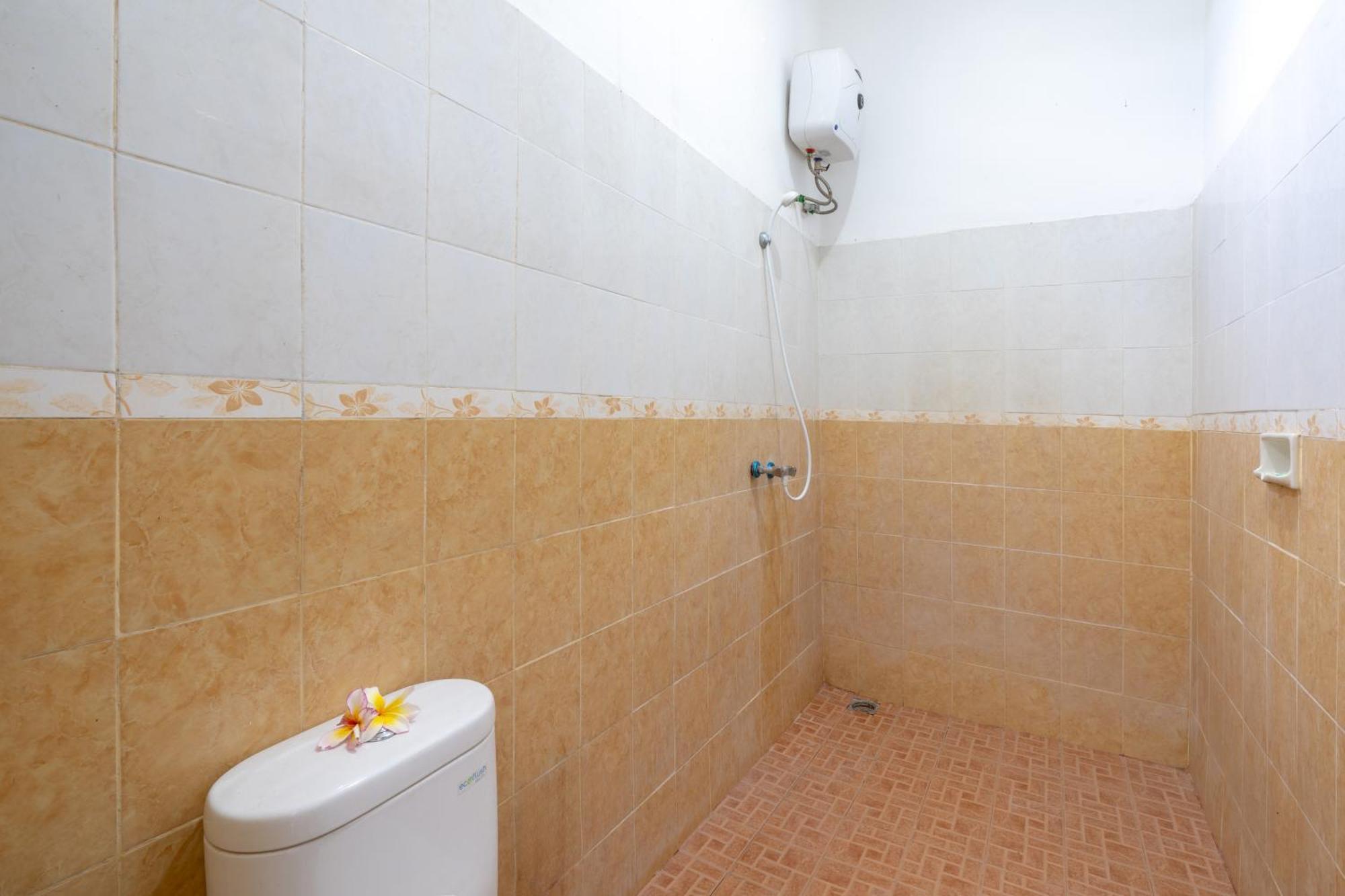 Widia Homestay Nusa Lembongan Bali RedPartner Bagian luar foto